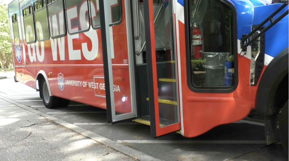 Campus Bus Routes Change, Smaller Buses Introduced